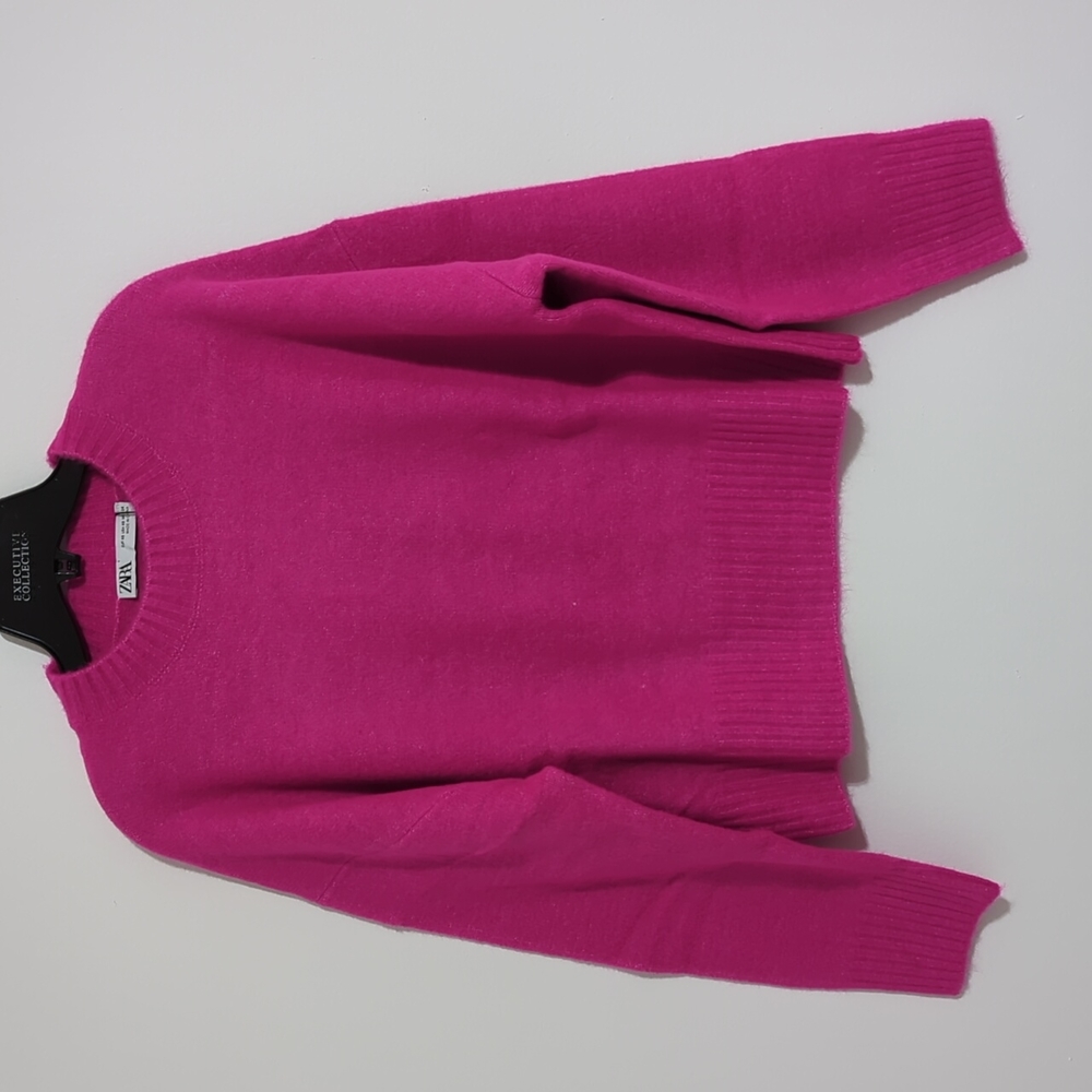 Zara Fuchsia Crewneck Sweater